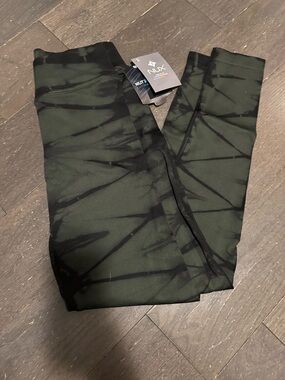 NUX V Ankle Pant Brigade Green Black Tie Dye Leggings Size L NWT